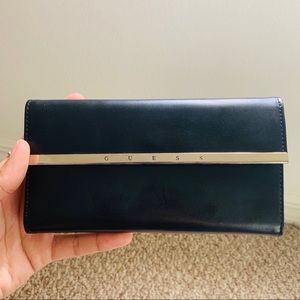 GUESS Wallet